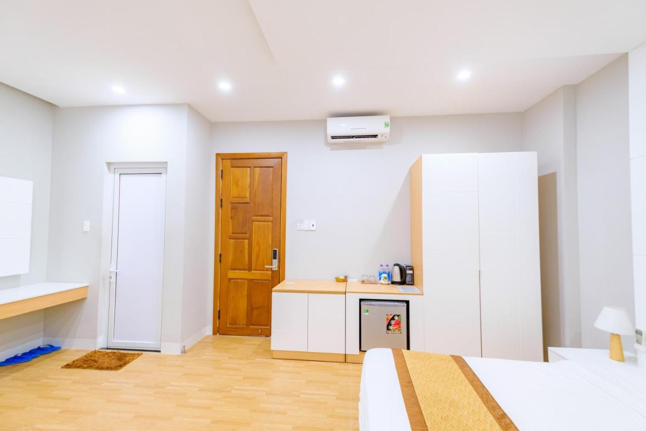 Khach San Minh Long Hotel Tuy Hoa Exterior photo